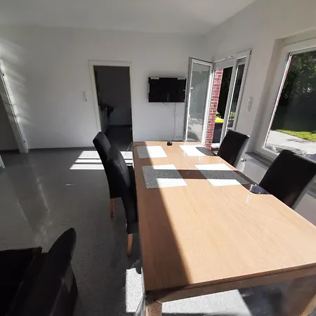 펜션 Carolinensiel Vacation For Up To 10 People